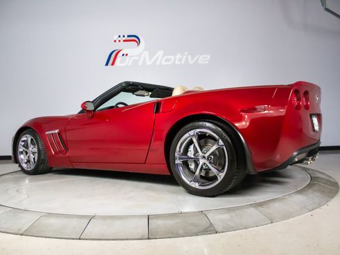 Used 2010 Chevrolet Corvette Grand Sport w/ Preferred Equipment Group RWD image 22