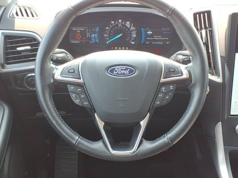 Certified 2024 Ford Edge SEL AWD/4WD image 14