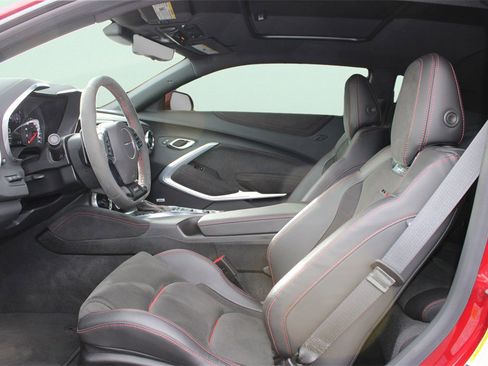 Used 2023 Chevrolet Camaro ZL1 image 10
