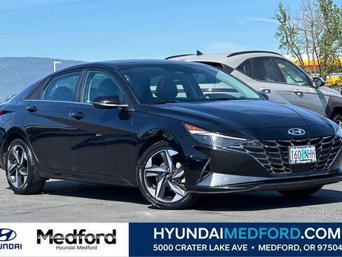 Used 2022 Hyundai Elantra Limited w/ Cargo Package FWD image 1