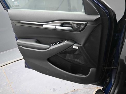 Used 2024 Kia Seltos SX w/ SX Sunroof Package image 11