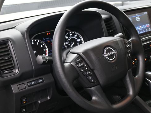 Used 2024 Nissan Frontier S w/ Technology Package image 20