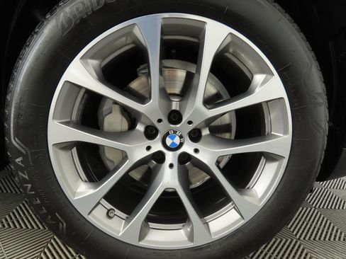 Used 2019 BMW X5 xDrive40i w/ Premium Package 2 image 33