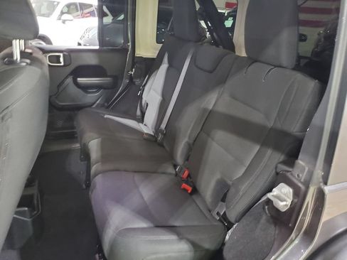 Used 2021 Jeep Wrangler Unlimited Sport AWD/4WD image 23