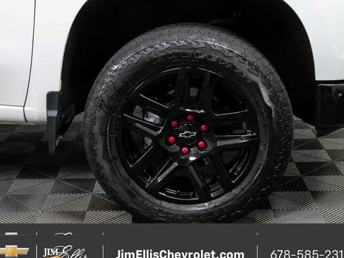 Certified 2023 Chevrolet Silverado 1500 Custom Trail Boss w/ LPO, Dark Essentials Package image 35