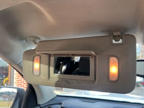 Used 2022 Chevrolet Colorado LT w/ Fleet Safety Package image 30