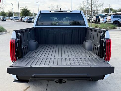 Used 2025 Toyota Tundra SR5 image 31