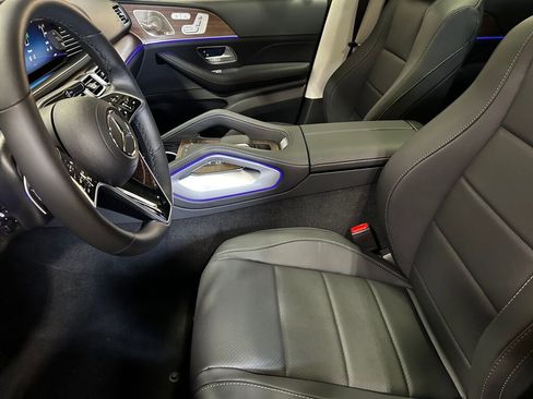 New 2026 Mercedes-Benz GLE 450 4MATIC image 4