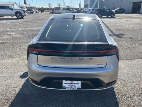 Used 2024 Toyota Prius Limited image 7