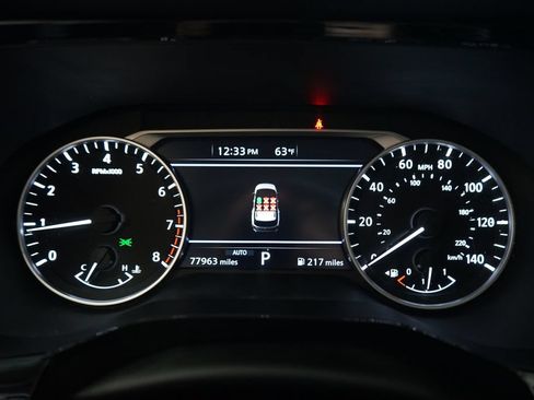 Used 2022 Nissan Pathfinder SV AWD/4WD image 33