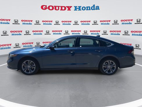 Certified 2023 Honda Accord EX image 5