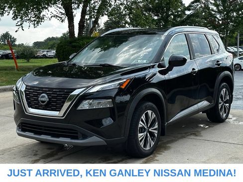 Certified 2023 Nissan Rogue SV w/ SV Premium B Package AWD/4WD image 7