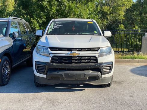 Used 2021 Chevrolet Colorado LT w/ Fleet Safety Package RWD image 2