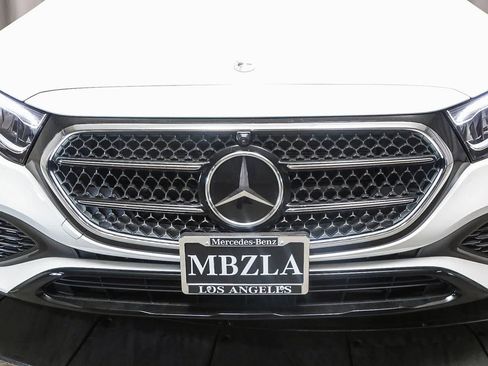 New 2025 Mercedes-Benz E 450 4MATIC All-Terrain Wagon image 5