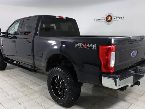 Used 2019 Ford F250 XLT image 4