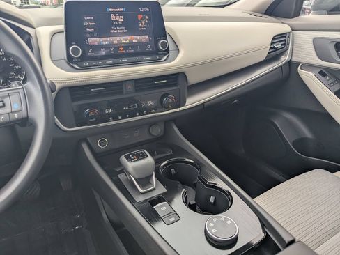 Certified 2023 Nissan Rogue SV AWD/4WD image 23