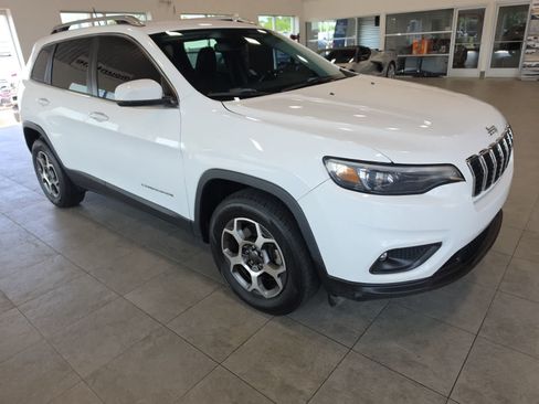 Used 2021 Jeep Cherokee Latitude Lux AWD/4WD image 5