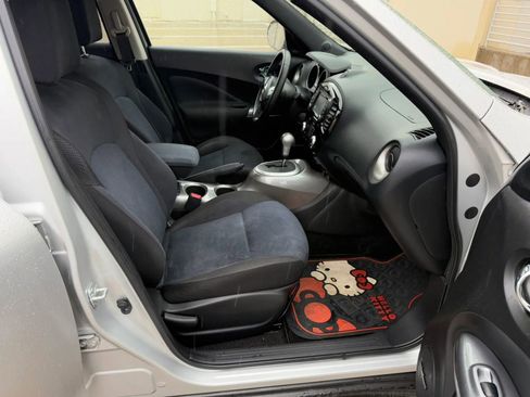 Used 2014 Nissan Juke SV w/ Navigation Package FWD image 16