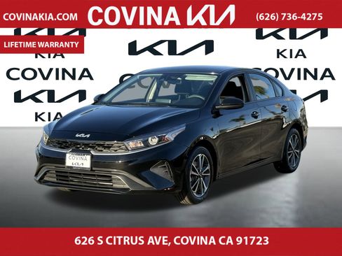 Certified 2023 Kia Forte LXS image 4