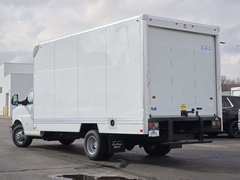 New 2025 Chevrolet Express 3500 w/ Power Convenience Package RWD image 10