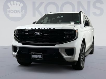 New 2026 Ford Expedition Max Platinum w/ Stealth Appearance Package
