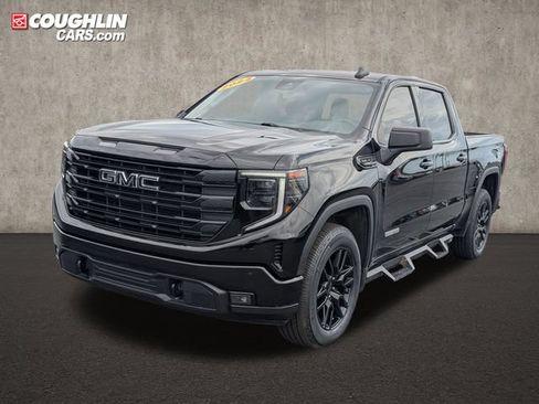 Used 2024 GMC Sierra 1500 Elevation AWD/4WD image 3