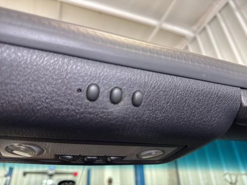 Used 2004 Ford Thunderbird RWD image 36