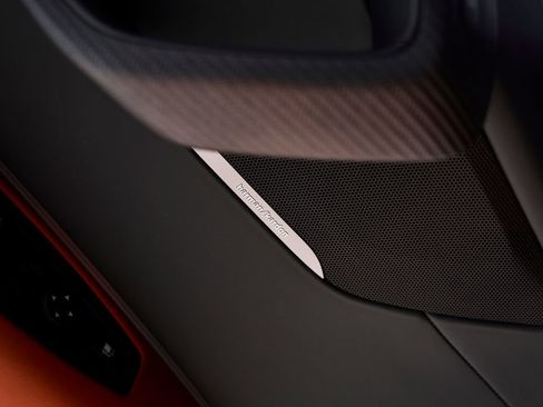 Used 2019 BMW i8 Coupe AWD/4WD image 34
