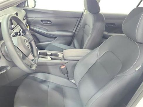 Used 2025 Nissan Sentra S FWD image 11