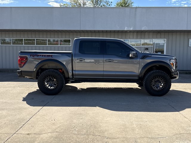 Used 2025 Ford F150 Raptor AWD/4WD image 2