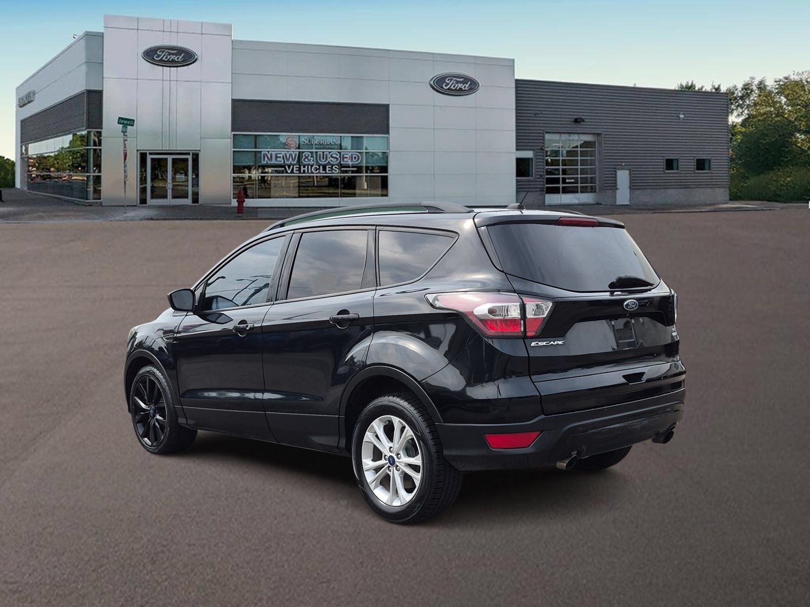 Used 2017 Ford Escape SE w/ Equipment Group 201A AWD/4WD image 7