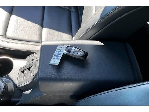 Used 2022 Ford Bronco Badlands AWD/4WD image 10