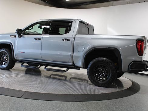 Used 2024 GMC Sierra 1500 AT4X w/ AT4X AEV Edition AWD/4WD image 8