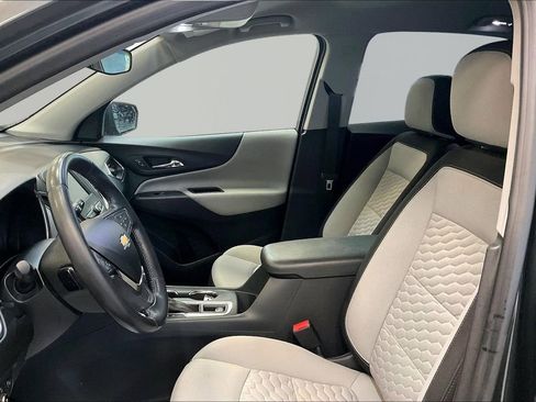 Used 2021 Chevrolet Equinox LT FWD image 24