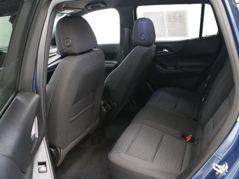 Certified 2025 Chevrolet Equinox LT AWD/4WD image 24
