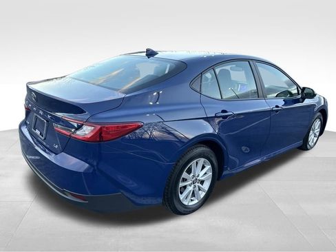 Certified 2025 Toyota Camry LE image 5