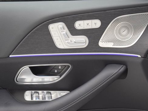 Certified 2026 Mercedes-Benz GLS 450 4MATIC image 35