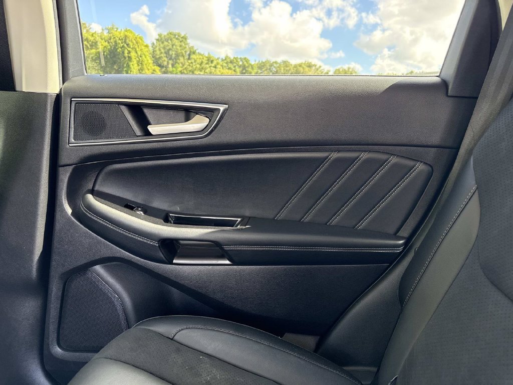 Used 2018 Ford Edge Sport w/ Equipment Group 401A AWD/4WD image 15
