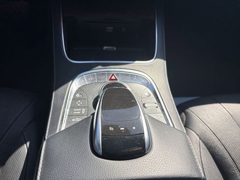 Used 2017 Mercedes-Benz S 550 Sedan image 12