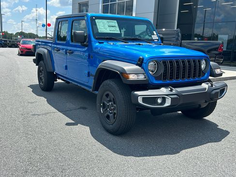 New 2025 Jeep Gladiator Sport image 7
