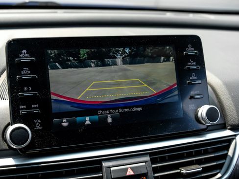 Used 2021 Honda Accord Sport image 24
