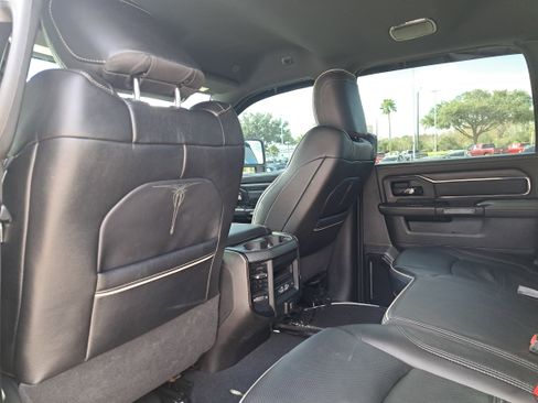 Used 2023 RAM 2500 Limited image 11