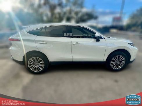 Used 2021 Toyota Venza Limited w/ Advanced Technology Package image 4