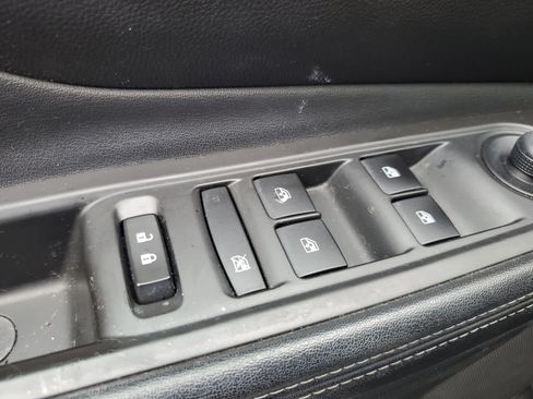 Used 2018 Buick Encore Preferred FWD image 24