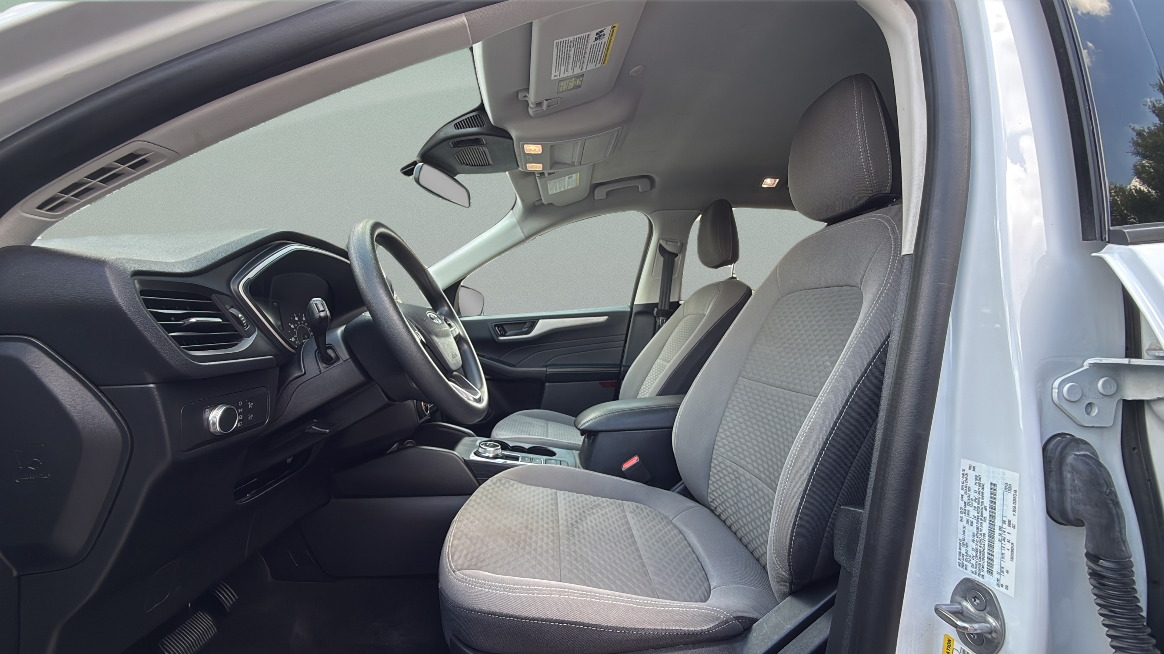 Used 2022 Ford Escape SE AWD/4WD image 15