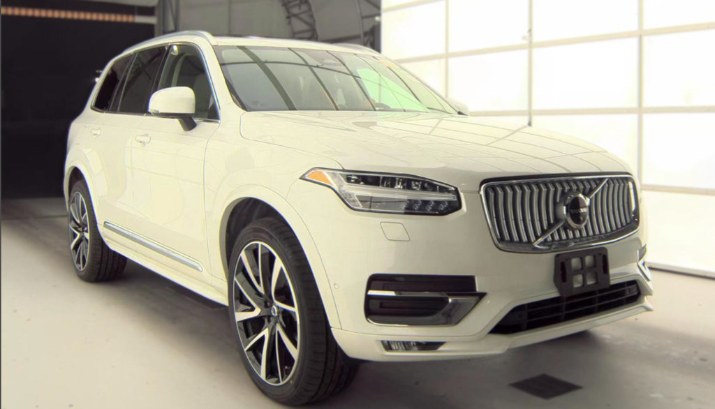 Used 2023 Volvo XC90 B6 Plus w/ Protection Package Premier AWD/4WD image 6
