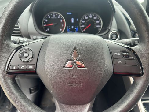Used 2024 Mitsubishi Eclipse Cross LE AWD/4WD image 23