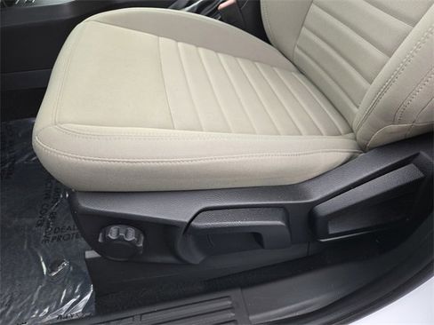 Used 2023 Ford Ranger XLT image 11