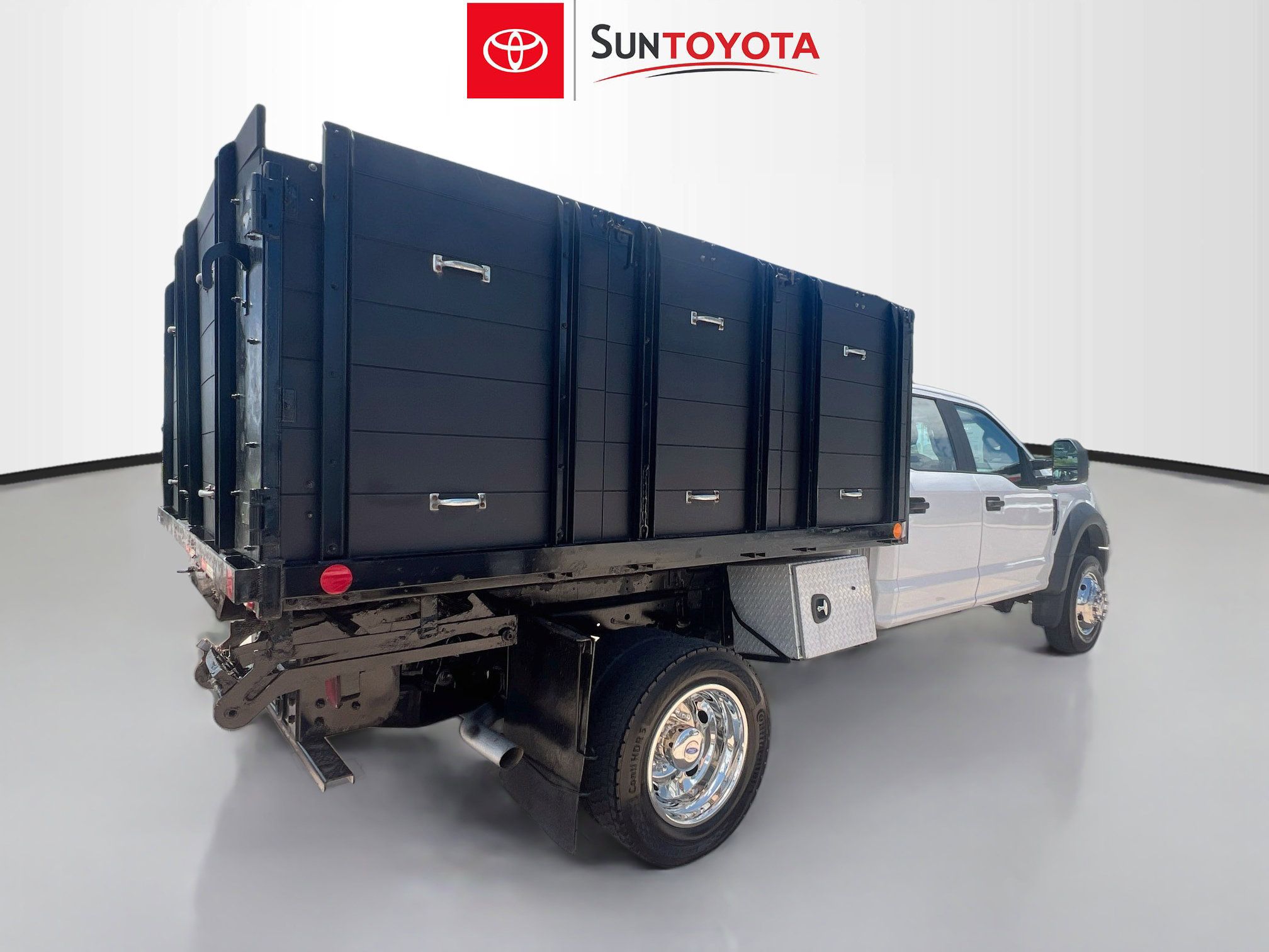 Used 2019 Ford F450 XL w/ XL Value Package RWD image 4
