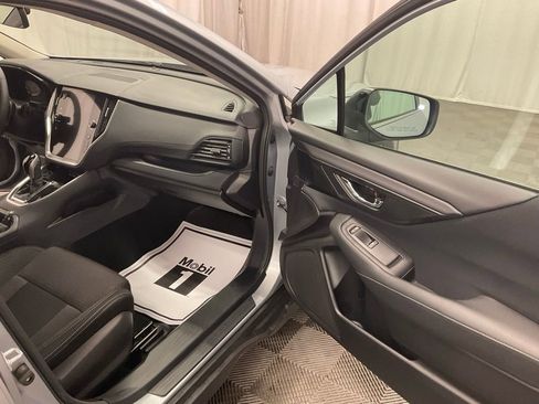 Used 2023 Subaru Outback Premium image 27